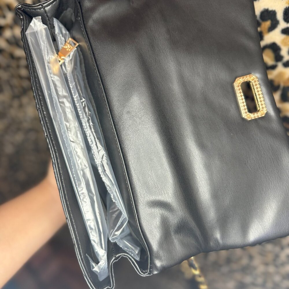 Badgley Mischka Diamond Quilted Studs Crossbody - NWT - Picture 13 of 15